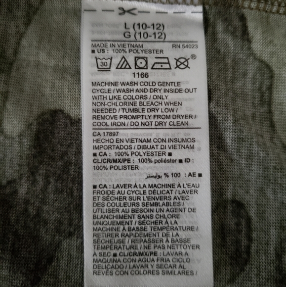 Boys Old Navy Sleep Tank Relaxed Fit NWT - Picture 2 of 2